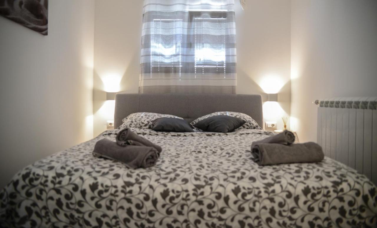 רוביני Modern Getaway Studio For Two מראה חיצוני תמונה