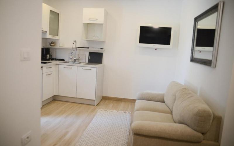 רוביני Modern Getaway Studio For Two מראה חיצוני תמונה