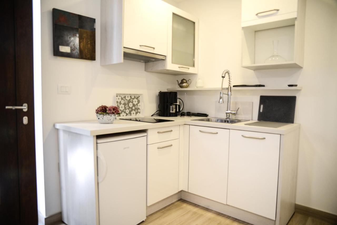 רוביני Modern Getaway Studio For Two מראה חיצוני תמונה