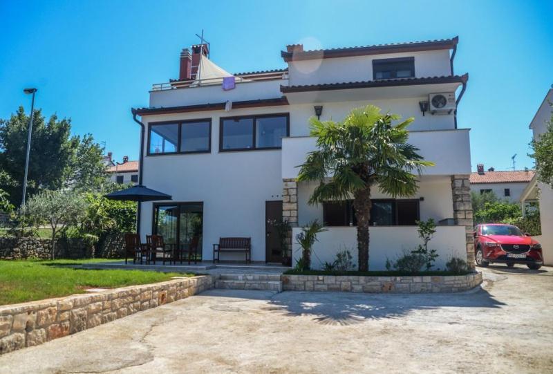 רוביני Modern Getaway Studio For Two מראה חיצוני תמונה