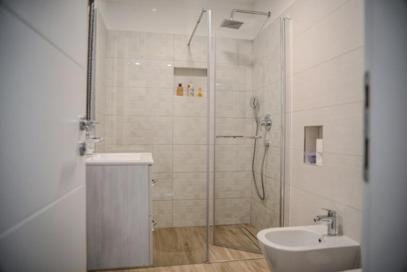 רוביני Modern Getaway Studio For Two מראה חיצוני תמונה
