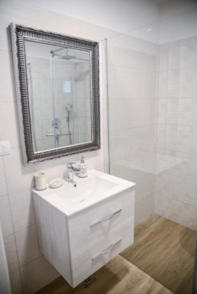 רוביני Modern Getaway Studio For Two מראה חיצוני תמונה